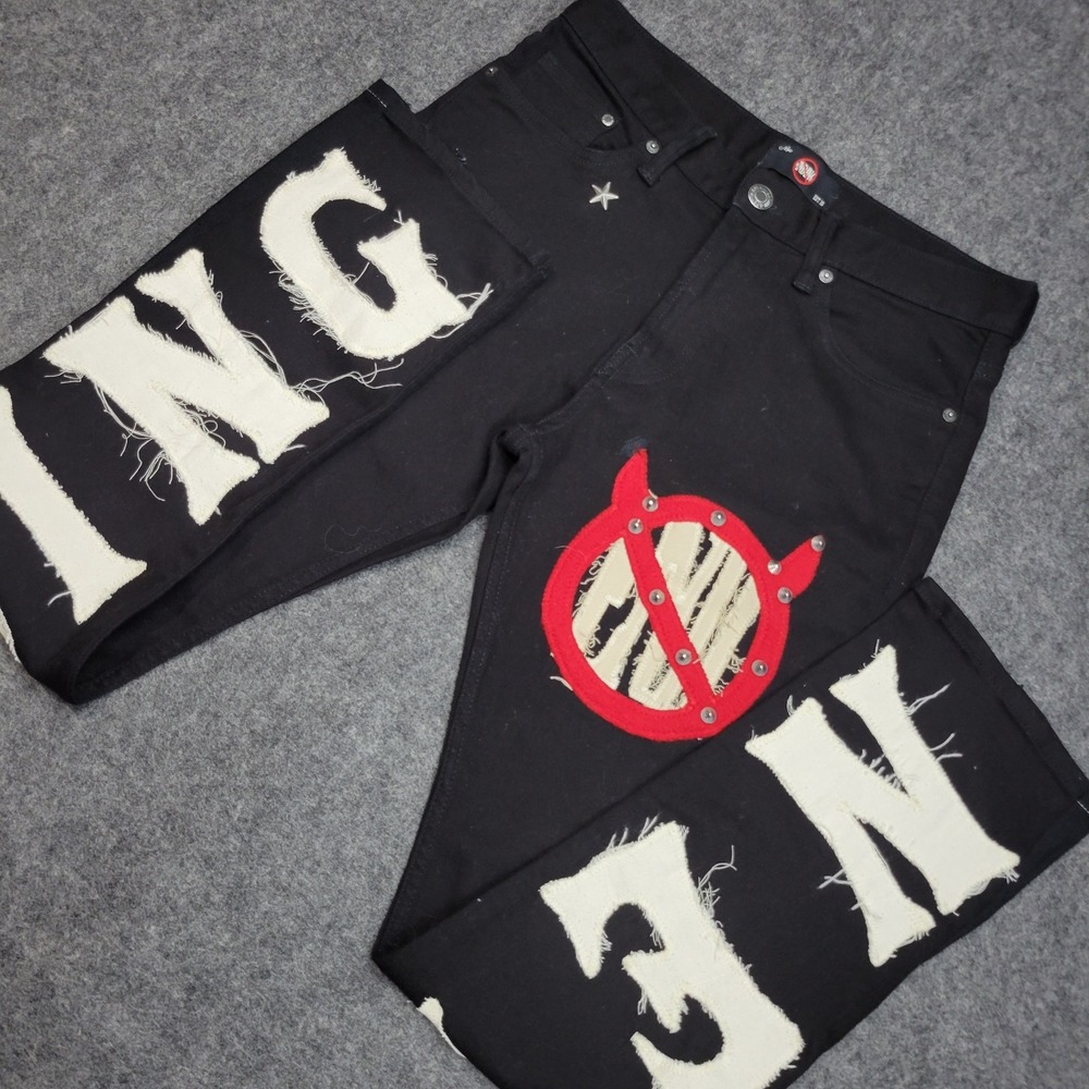 Never Ending Jeans Womens 29 Black Studded Star Embroidered Y2K Street Grunge